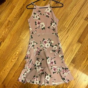 Pink Lily Floral Halter Dress - Mauve and White